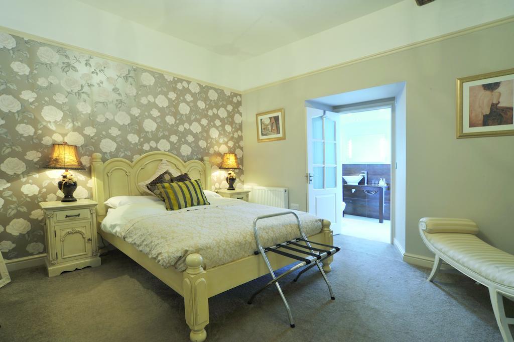 Priory Hotel كارتميل الغرفة الصورة